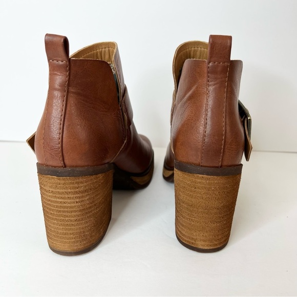 Korks By Kork-Ease Anubd Leather Heeled Lug Sole Boot Size 6 - Picture 6 of 10